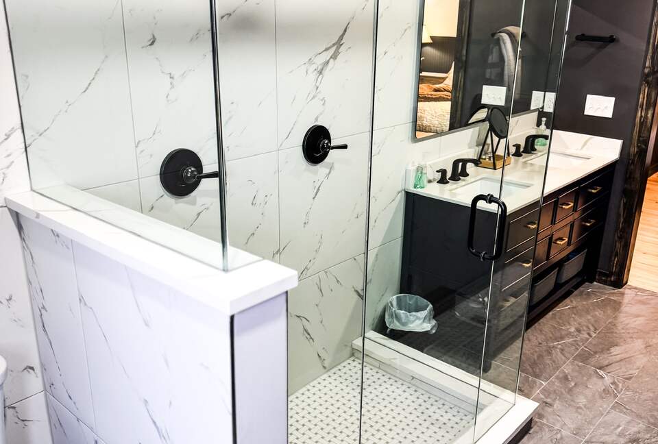 Sunrise Lodge on the Lake - Hiawassee, Georgia