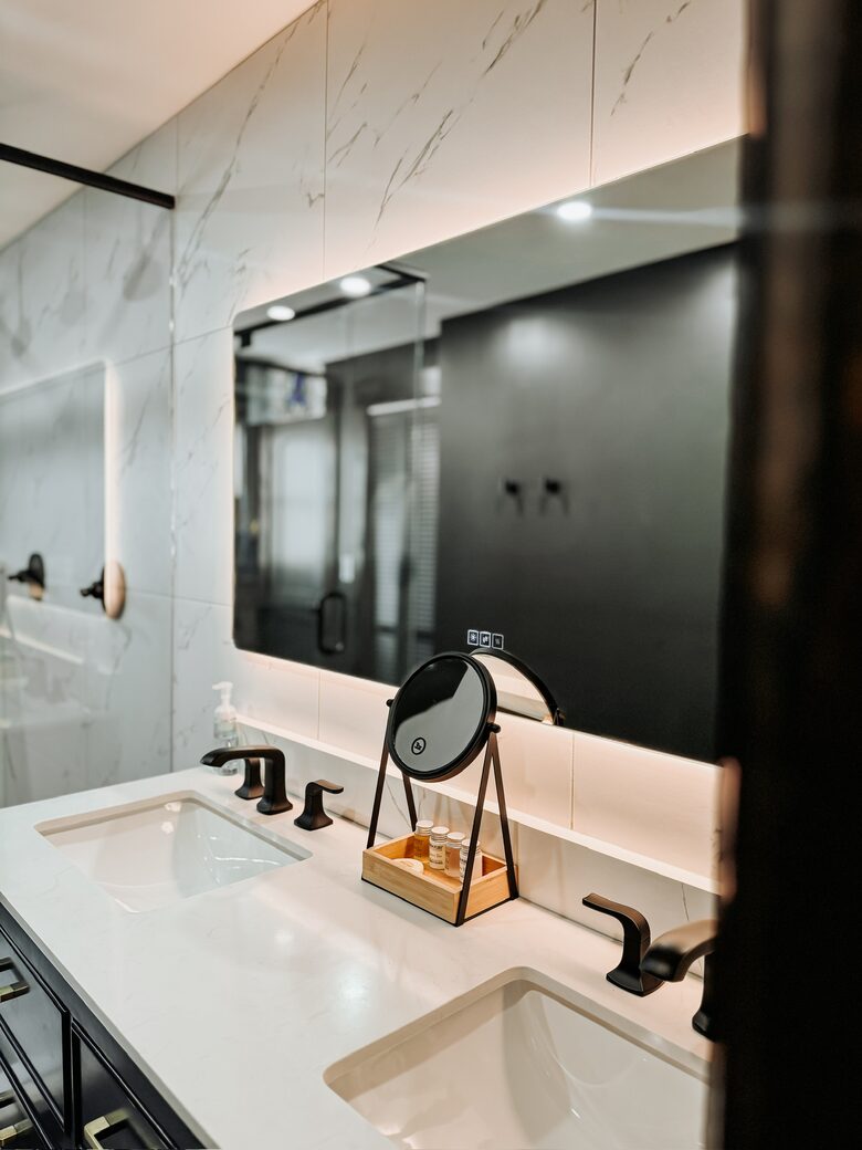 Sunrise Lodge on the Lake - Hiawassee, Georgia