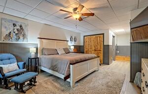 Sunrise Lodge on the Lake - Hiawassee, Georgia