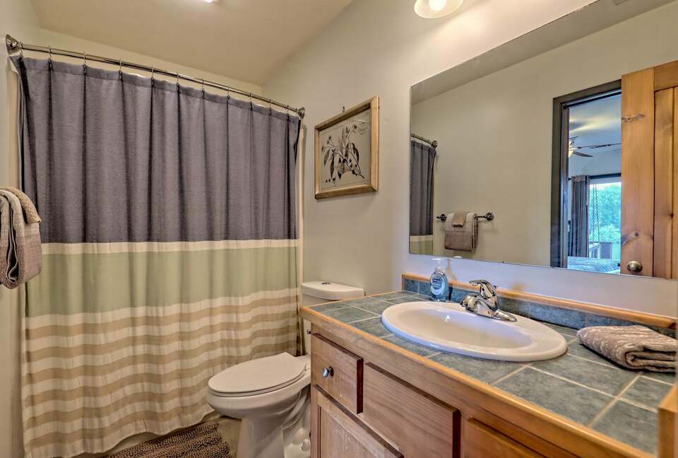 Sunrise Lodge on the Lake - Hiawassee, Georgia