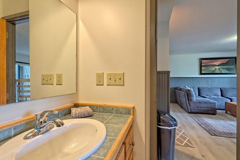 Ground floor full bathroom