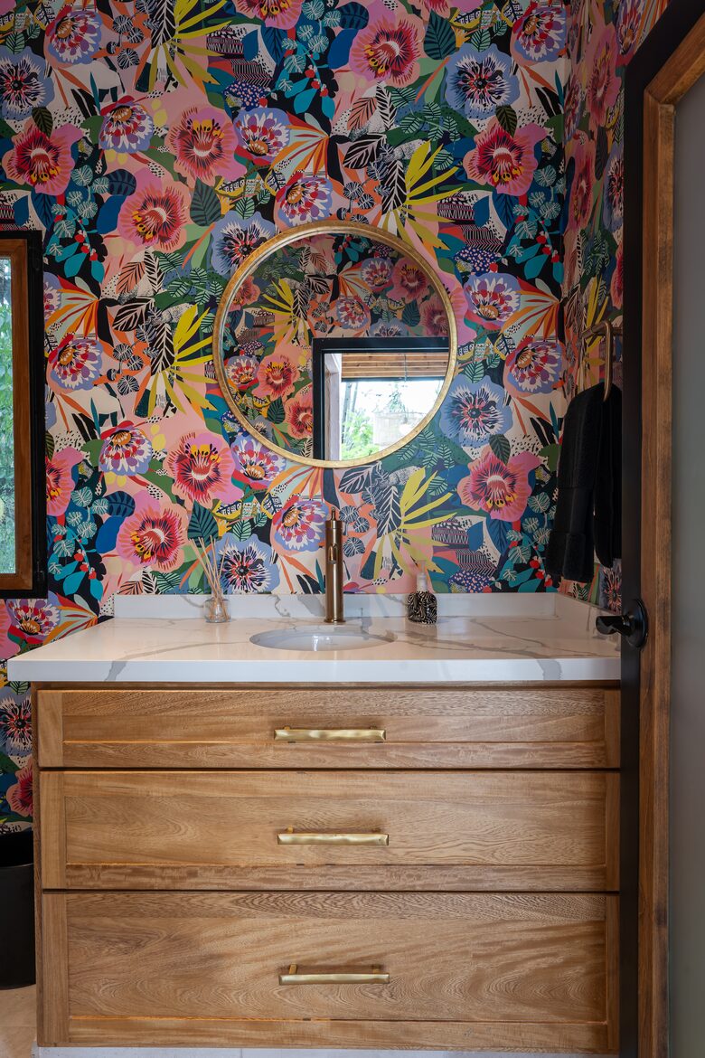 Half bath on rooftop