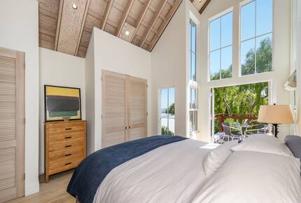 Victorian Elegance Meets Modern Design in SF - San Francisco, California