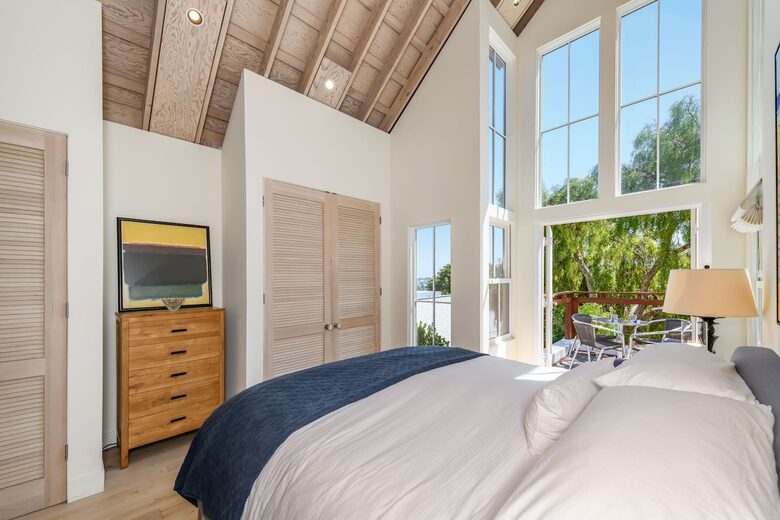 Victorian Elegance Meets Modern Design in SF - San Francisco, California