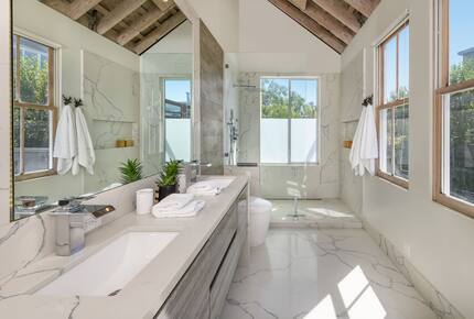 Victorian Elegance Meets Modern Design in SF - San Francisco, California