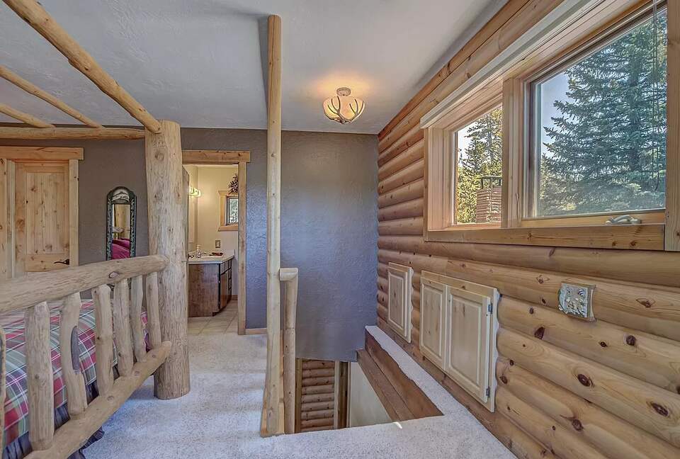 Elegant Payson Guest Cabin on 4 Acres with Tonto Creek Access - Payson, Arizona