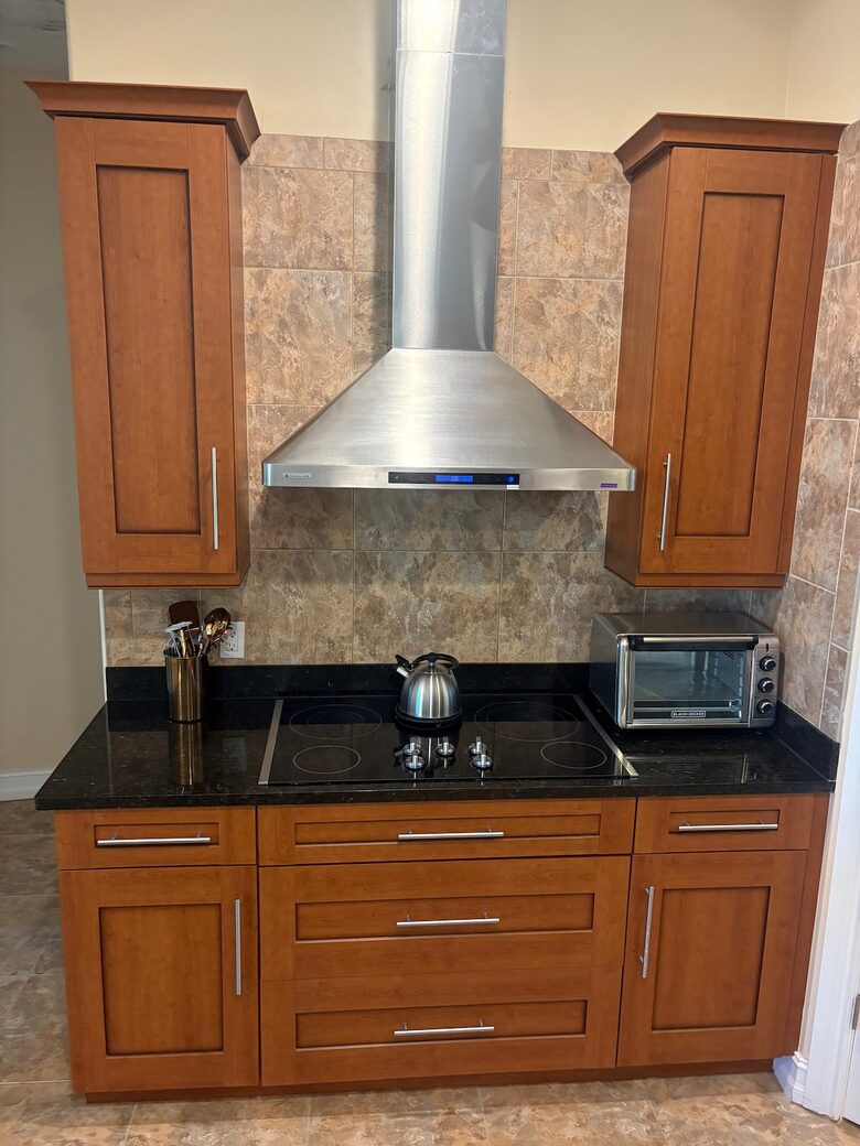 Spacious Marco Island Retreat Steps from Beaches & Shops - Marco Island, Florida