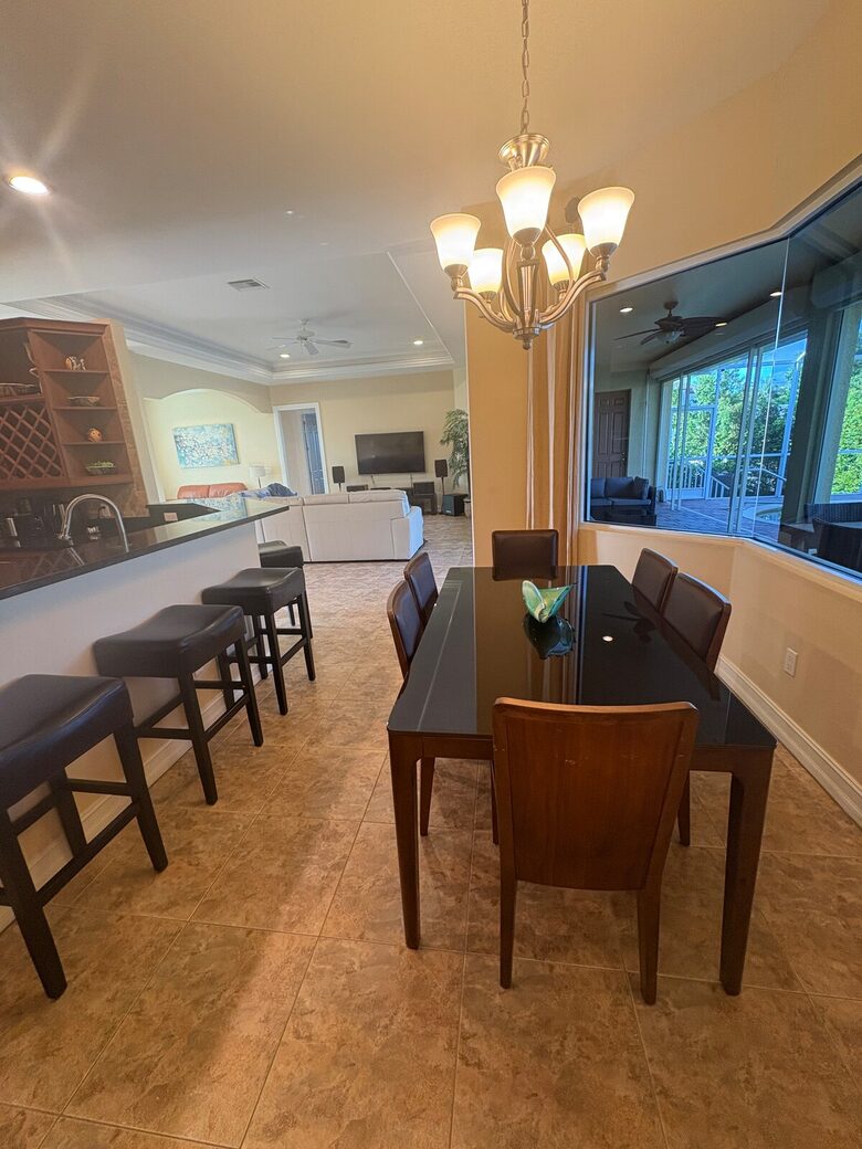 Spacious Marco Island Retreat Steps from Beaches & Shops - Marco Island, Florida