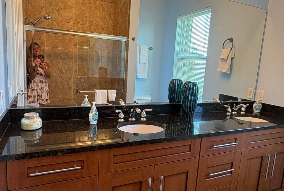 Spacious Marco Island Retreat Steps from Beaches & Shops - Marco Island, Florida