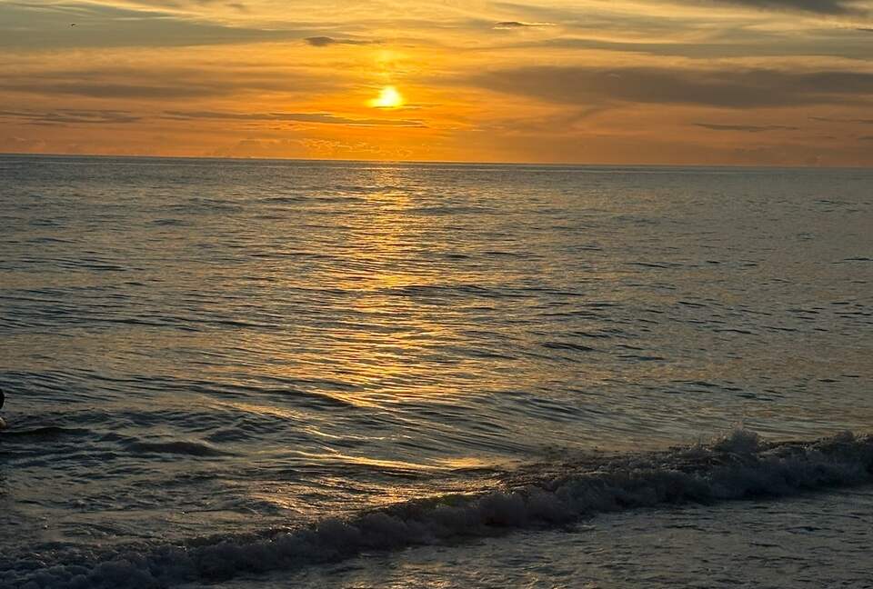 Spacious Marco Island Retreat Steps from Beaches & Shops - Marco Island, Florida