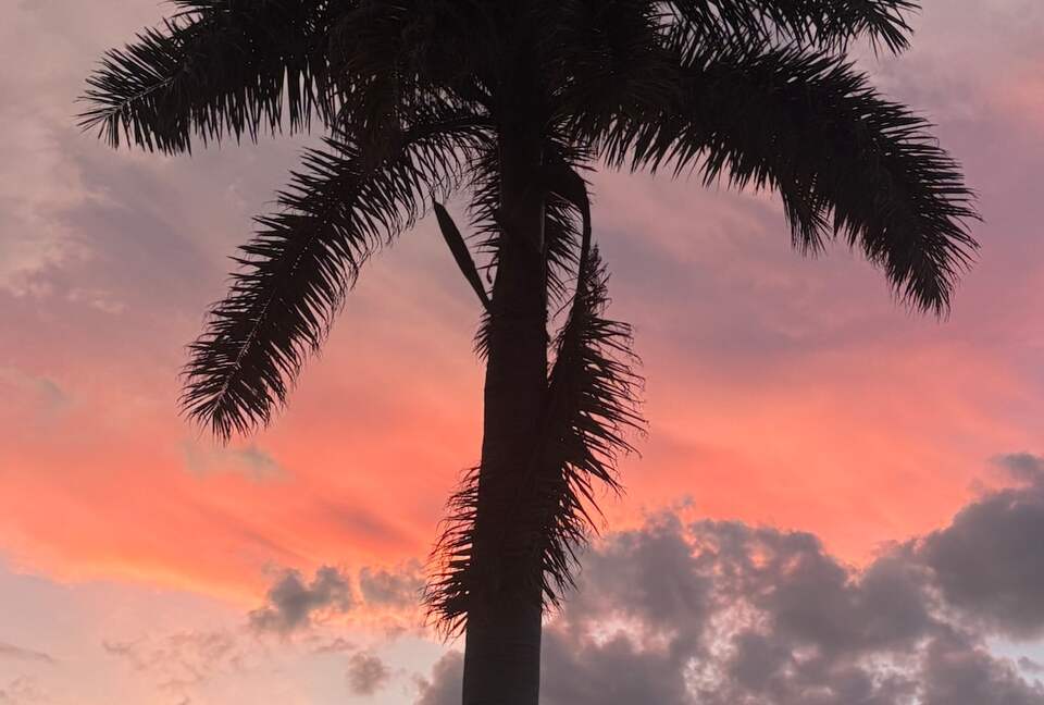 Spacious Marco Island Retreat Steps from Beaches & Shops - Marco Island, Florida