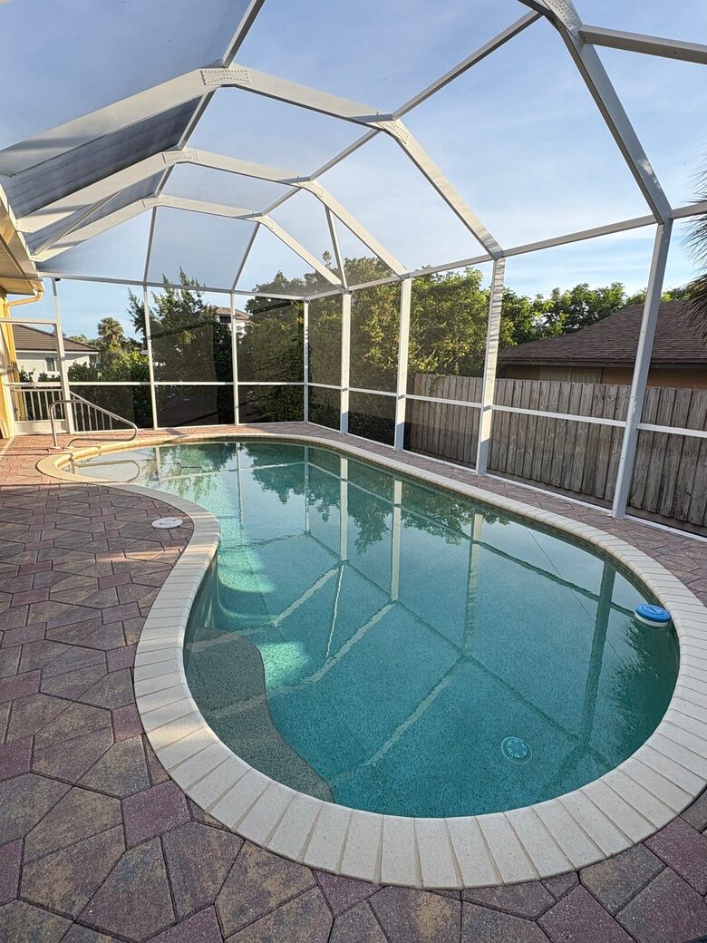 Spacious Marco Island Retreat Steps from Beaches & Shops - Marco Island, Florida