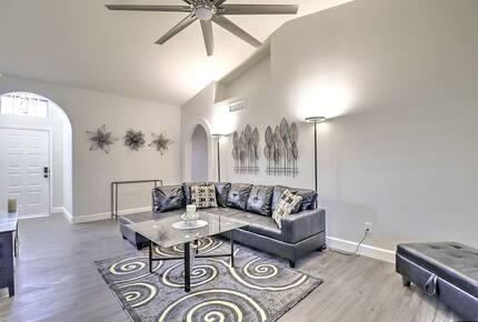 Stylish Arizona Escape Close to Events, Dining & Entertainment - Glendale, Arizona
