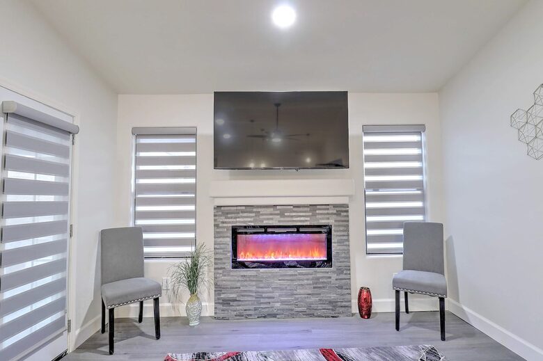 Stylish Arizona Escape Close to Events, Dining & Entertainment - Glendale, Arizona