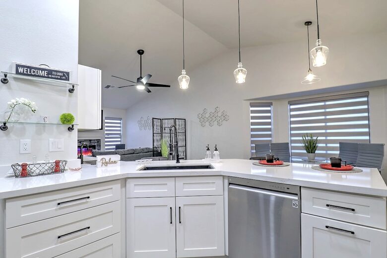 Stylish Arizona Escape Close to Events, Dining & Entertainment - Glendale, Arizona