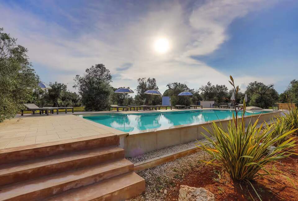 Refined Countryside Villa with Private Pool - Diso, Italy