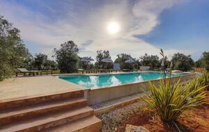 Refined Countryside Villa with Private Pool - Diso, Italy