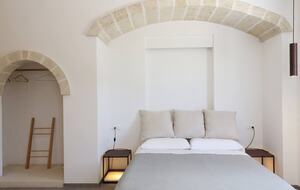 Refined Countryside Villa with Private Pool - Diso, Italy