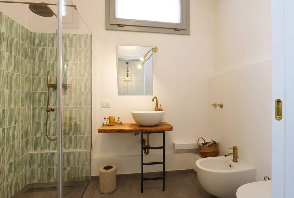 Refined Countryside Villa with Private Pool - Diso, Italy