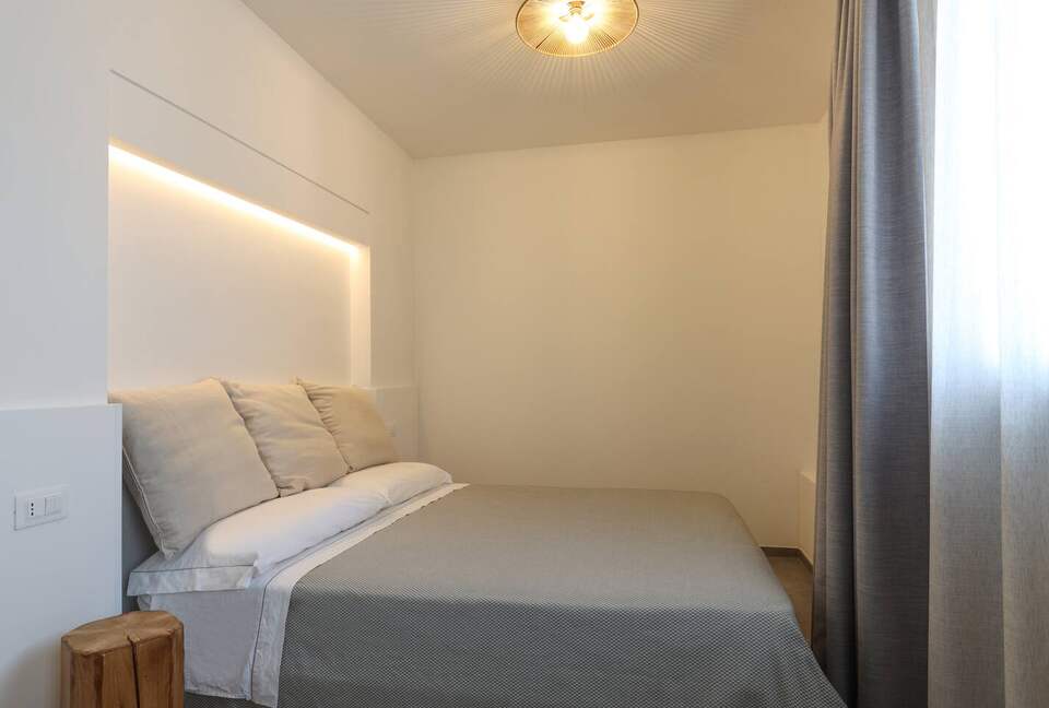 Refined Countryside Villa with Private Pool - Diso, Italy