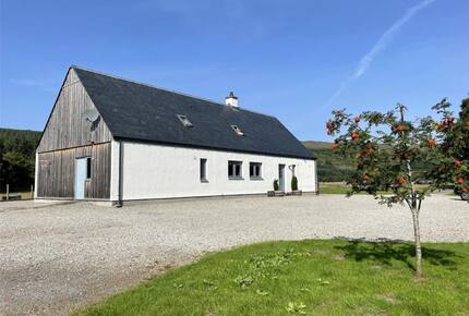 Highland Charm on the Black Water River - Highland, United Kingdom
