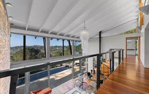 Sophisticated Sanctuary Above Newlands - Cape Town, South Africa