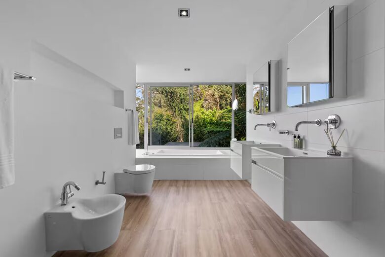 Sophisticated Sanctuary Above Newlands - Cape Town, South Africa