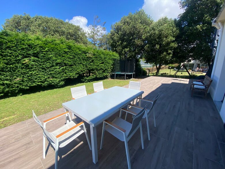 Coastal Charm Residence on the Côte d’Amour - Le Pouliguen, France