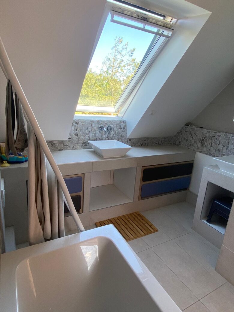 Coastal Charm Residence on the Côte d’Amour - Le Pouliguen, France