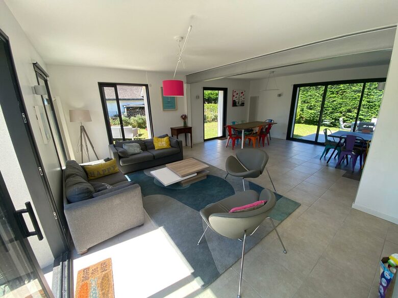 Coastal Charm Residence on the Côte d’Amour - Le Pouliguen, France