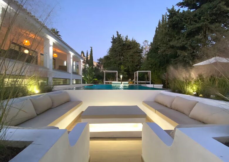Infinity Elegance: Modern Villa with Spa & Private Gym - Marbella, El Rosario, Spain