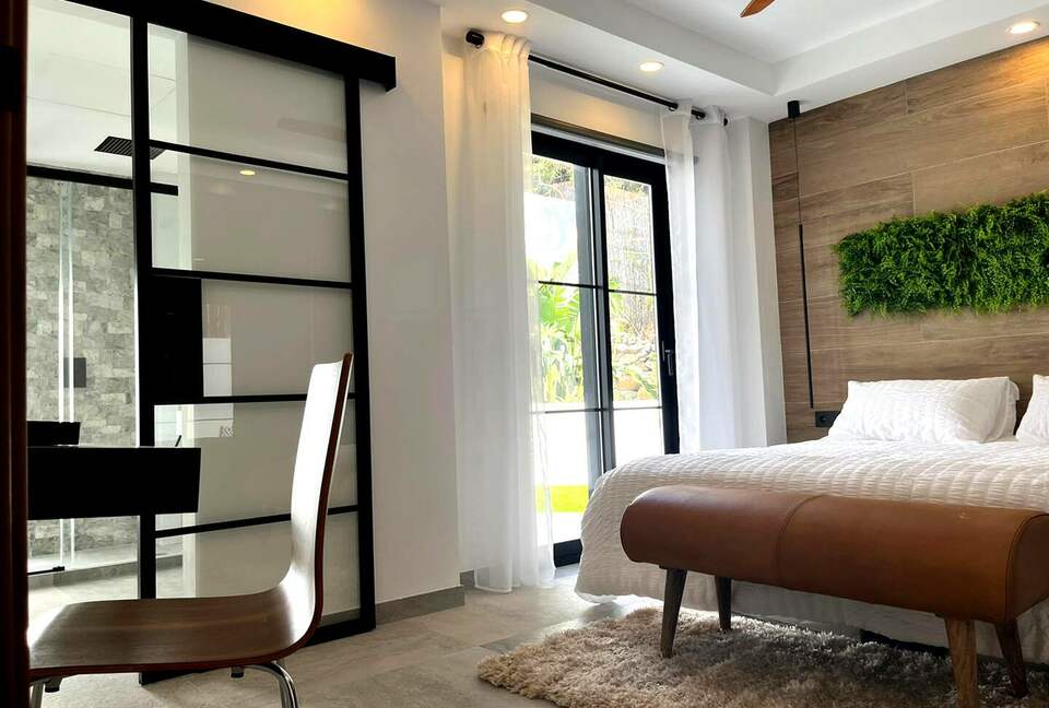 Infinity Elegance: Modern Villa with Spa & Private Gym - Marbella, El Rosario, Spain