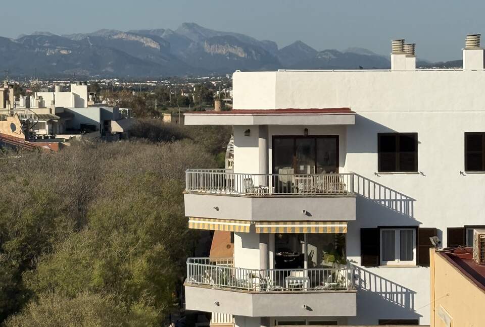 Seaside Charm in El Molinar - Palma, Spain