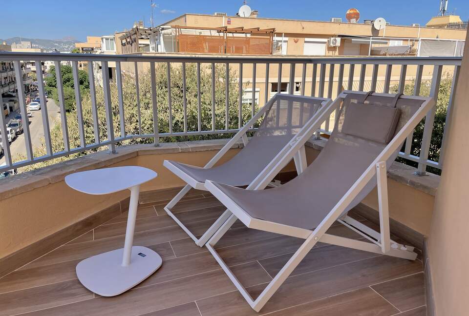 Seaside Charm in El Molinar - Palma, Spain