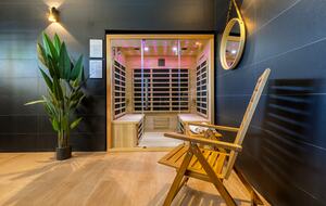 Exquisite Estate with Pool, Spa & Private Cinema - Nibelle, France