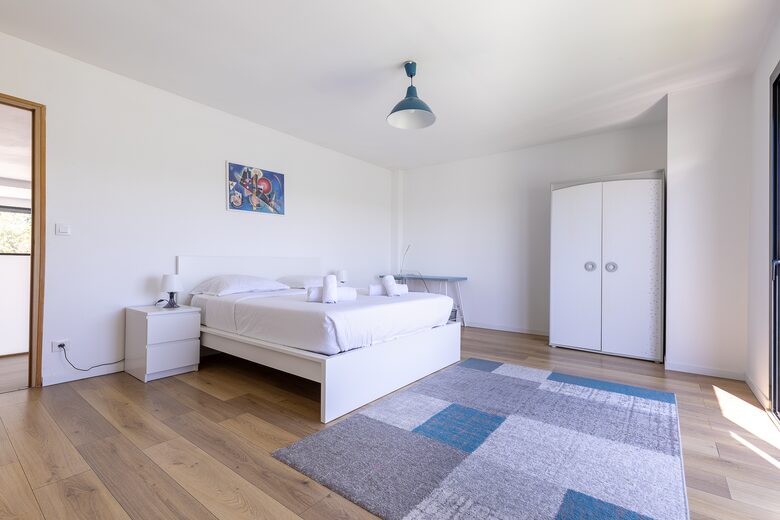 Exquisite Estate with Pool, Spa & Private Cinema - Nibelle, France