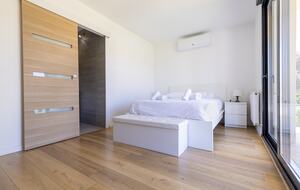 Exquisite Estate with Pool, Spa & Private Cinema - Nibelle, France