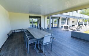 Exquisite Estate with Pool, Spa & Private Cinema - Nibelle, France