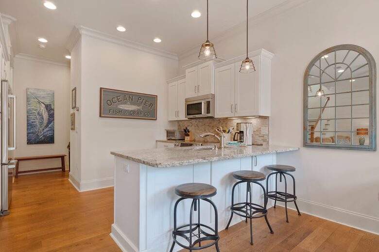 Bright & Breezy Santa Rosa Beach Escape with Pool Access - Santa Rosa, Florida