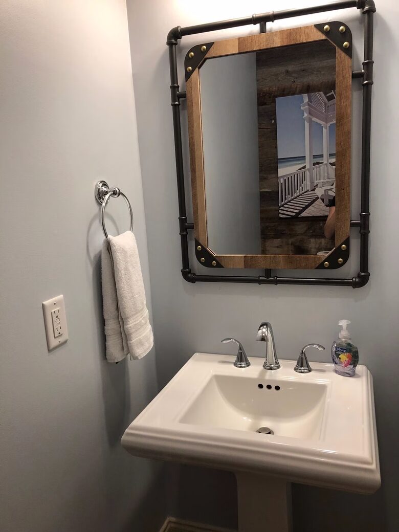 Bright & Breezy Santa Rosa Beach Escape with Pool Access - Santa Rosa, Florida