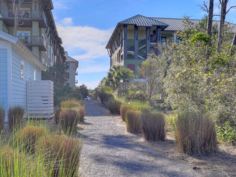 Bright & Breezy Santa Rosa Beach Escape with Pool Access - Santa Rosa, Florida