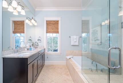 Bright & Breezy Santa Rosa Beach Escape with Pool Access - Santa Rosa, Florida