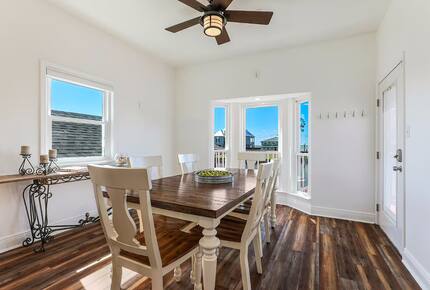 Waterfront Escape 20 minutes to New Orleans - Slidell, Louisiana