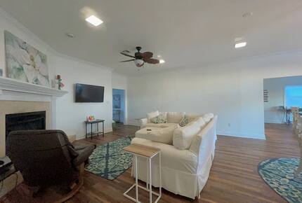 Waterfront Escape 20 minutes to New Orleans - Slidell, Louisiana