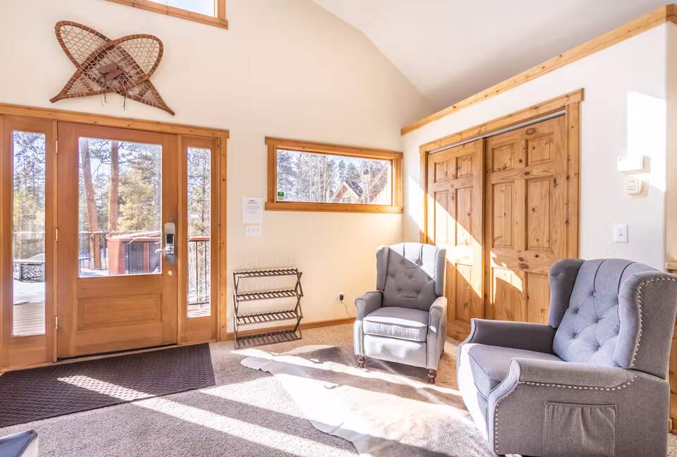 Alpine Hideaway in Keystone with Mountain Views - Keystone, Colorado