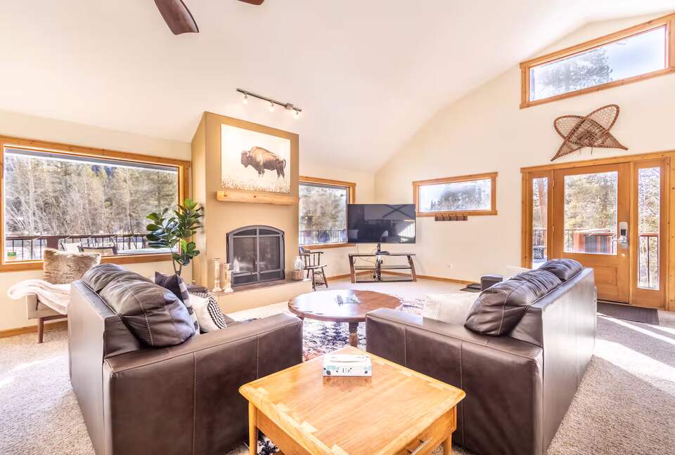 Alpine Hideaway in Keystone with Mountain Views - Keystone, Colorado