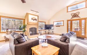 Alpine Hideaway in Keystone with Mountain Views - Keystone, Colorado