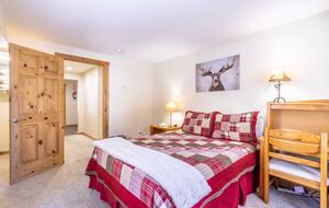 Alpine Hideaway in Keystone with Mountain Views - Keystone, Colorado