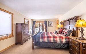 Alpine Hideaway in Keystone with Mountain Views - Keystone, Colorado