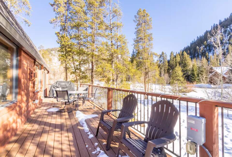 Alpine Hideaway in Keystone with Mountain Views - Keystone, Colorado
